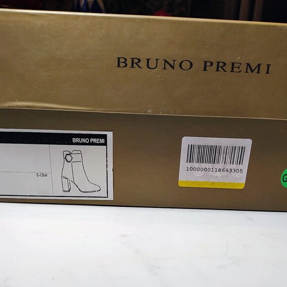 Made in Italy - Bruno Premi Ghiaccio (Ice) Creamy White Ankle Boots - Picture 8 of 8